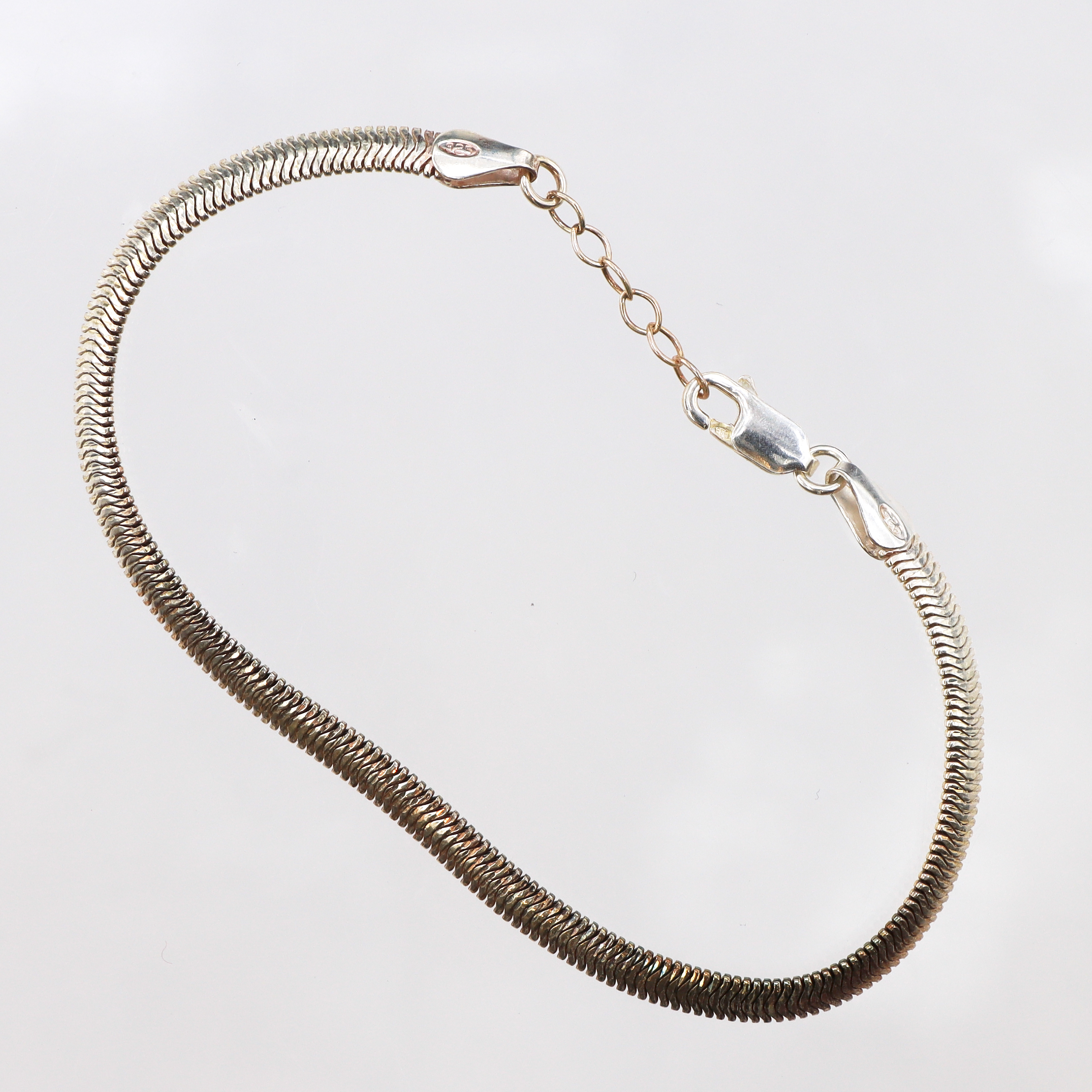 Armband 18,5-20cm, bredd: 4,3mm, ojämn länk, 925/1000 silver Vikt: 5,5 g
