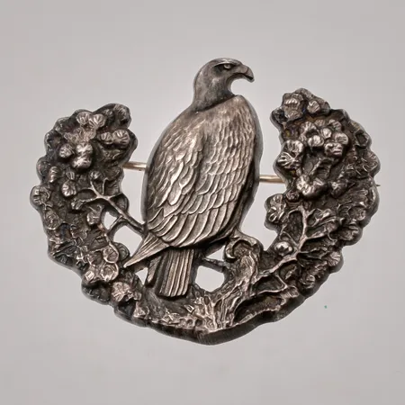 Brosch fågel, mått ca 33x39mm, silver 830/1000, 18,10g.