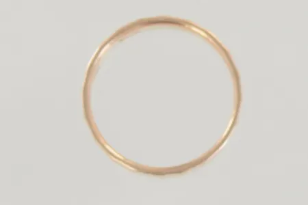 Ring stl: 16½ bredd 6 mm, 14K Vikt: 3,9 g