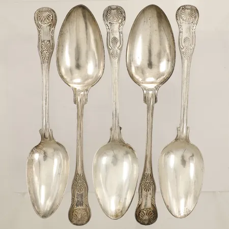 Fem matskedar modell Engelsk snäcka längd ca 22cm personlig gravyr silver 830/1000 Vikt: 281,1 g