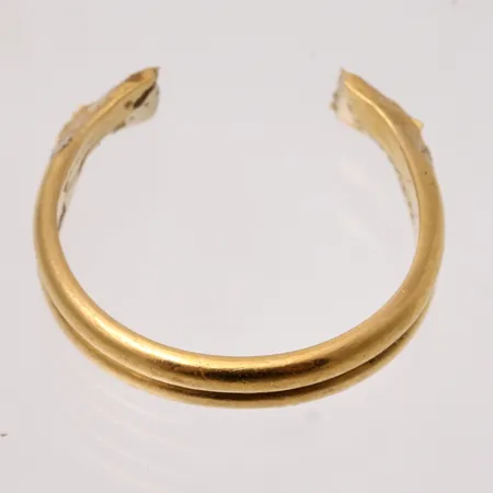 Diverse defekt guld, 23K, 3,43g.