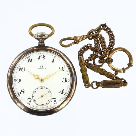 Fickur Omega Ø 48mm, liten sekundvisare, boett-nr: 7629739, boett i silver 800/1000 silver, skadad urtavla, klockkedja i metall, bruttovikt: 97,2 gram Vikt: 0 g