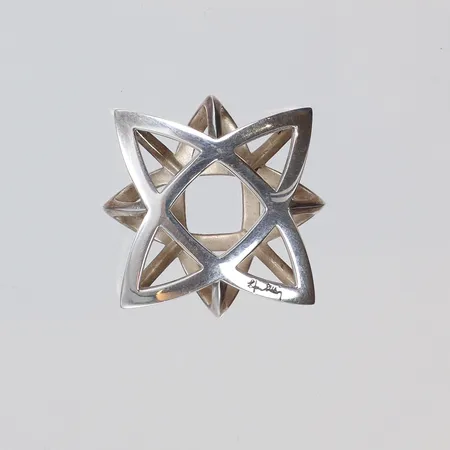 Hänge Efva Attling "P+" 26x26mm silver 925/1000 Vikt: 6,5 g
