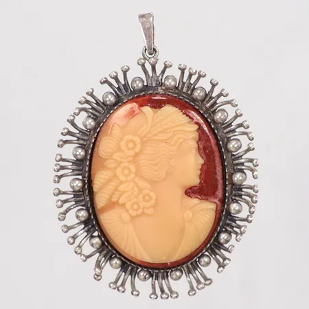 Hänge Camé längd 5,5cm, bredd 3,9cm, silver 830/1000 Vikt: 17,5 g