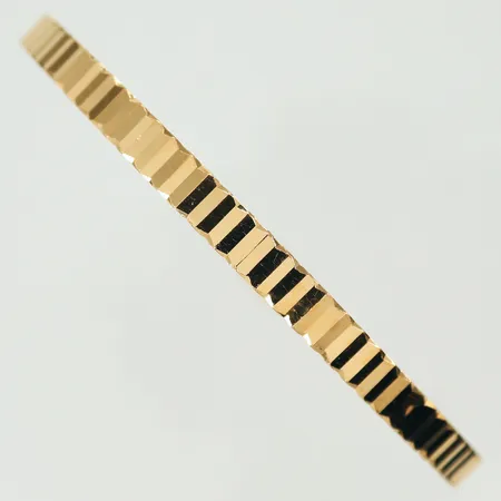 Armring med vågmönster, omkrets 19cm bredd 4,3mm, 21K 8,7g Vikt: 8,7 g