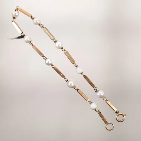 Armband med pärlor längd 20cm bred 1,9 - 4,9mm 18k Vikt: 4,7 g