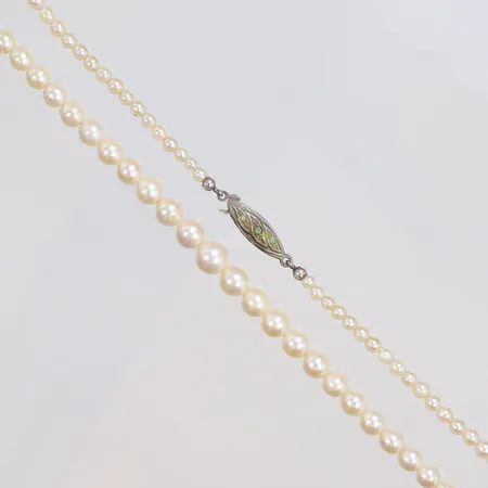 Collier med odlade saltvattenpärlor 46cm Ø3-7mm, pärlor med slitage samt i behov av omtrådning lås i silver 835/1000 Vikt: 14,7 g