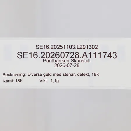 Diverse guld med stenar, defekt, 18K Vikt: 1,1 g