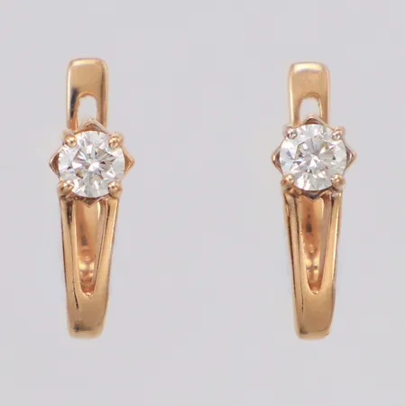 Örhängen med diamanter 2x ca 0,21ct längd 13mm, bredd 5mm, 14K  Vikt: 2,8 g