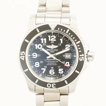 Herrur Breitling Superocean II stål automatisk ref-nr:A17392 serie-nr:2980443 Ø44mm armband 21cm inklusive boetten extra länkbitar manual box ytterkartong certifikat Klockmaster Nacka 2018.