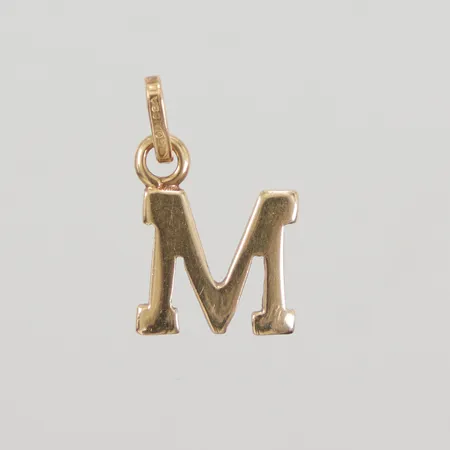 Hänge bokstaven M, 20mm, bredd 12mm, 18K Vikt: 1,3 g