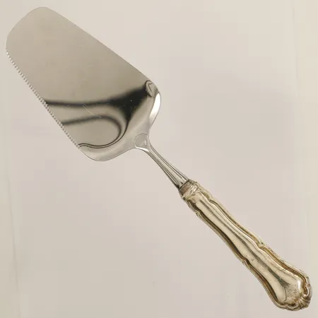 Tårtspade Chippendale längd 22cm, del i rostfritt stål, handtag i silver 830/1000 Vikt: 101 g