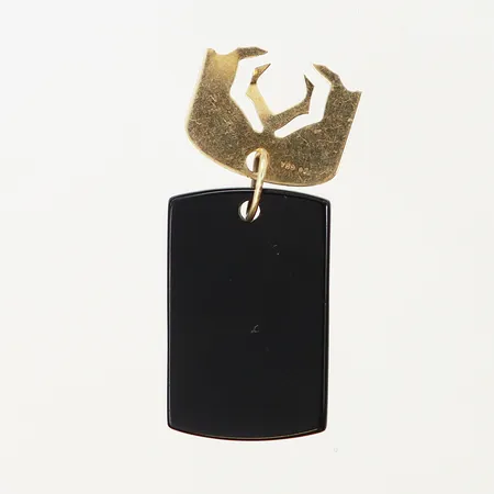 Hänge med svart detalj höjd30mm, bredd:15mm, GHA, 18K bruttovikt 2,4 gram Vikt: 2,4 g