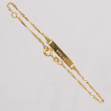 Armband med namnbricka längd15,5cm, gravyr, 14K Vikt: 1,1 g