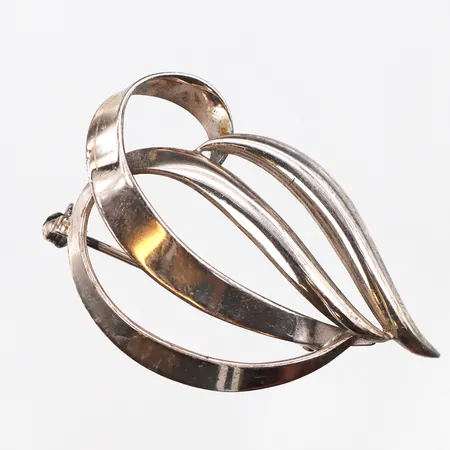 Brosch 45x30mm, 830/1000 silver Vikt: 6,1 g