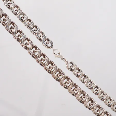 Collier doserad Bismarck längd ca 45,5cm, bredd 9 - 11mm, silver 830/1000 Vikt: 61,6 g