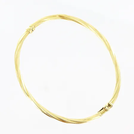 Stelt armband Guldfynd 60x53mm, bredd 3mm, 18K Vikt: 5,1 g Skickas med postpaket.