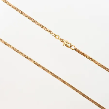 Kedja rävsvans längd 40,5cm, bredd:3mm, mindre vikskada, 18K Vikt: 11,4 g
