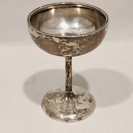 Pokal höjd 5,5cm Erlandssons S-Varufabrik Rudolf P ÅR 1922 Kristianstad silver 830/1000 Vikt: 20 g