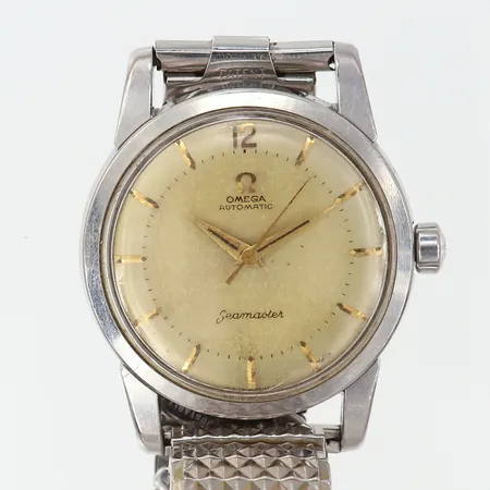 Herrur Omega Seamaster Automatic stål verk-nr: 14641343 kaliber: 501 ca 1954 plexiglas repig urtaval med åldersbetingat slitage flexband inga tillbehör. 