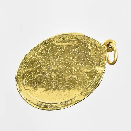 Diverse defekt guld med sten, 14K. bruttovikt 5,4g Vikt: 0 g