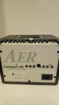 Förstärkare AER, Compact 2, #001007021, 60 Watt, Två kanaler, strömkabel, förstärkarskydd  Skickas med postpaket.