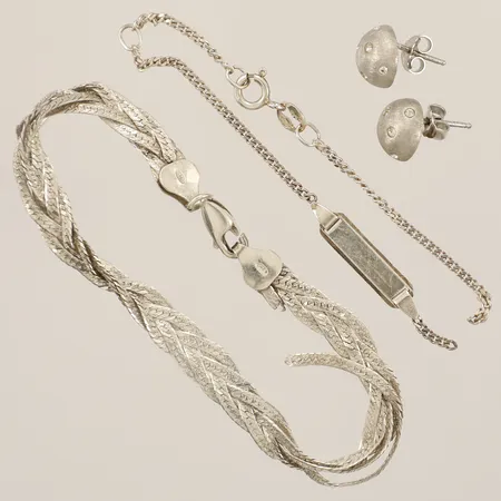 Diverse silver två armband samt örhängen defekt silver 925/1000 Vikt: 11,7 g