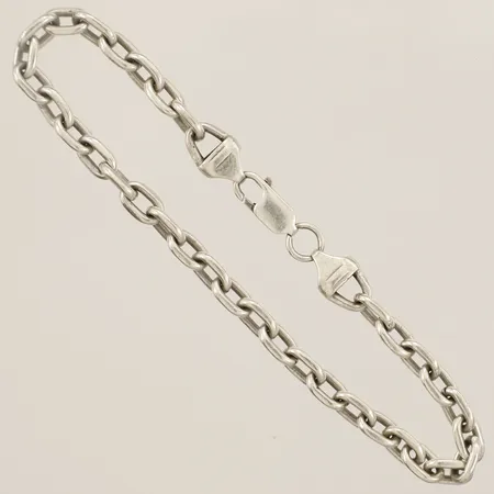 Armband Ankar 22,5cm bredd 5,4mm 925/1000 silver Vikt: 14,4 g