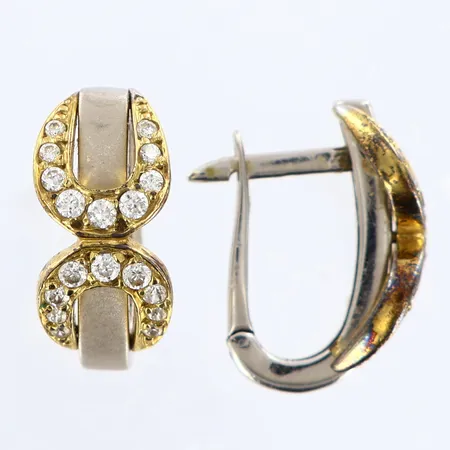Örhängen med vita stenar, längd 18mm, bredd 8mm, defekt saknar sten, altinbas, tvåfärgad, 14K Vikt: 5,5 g