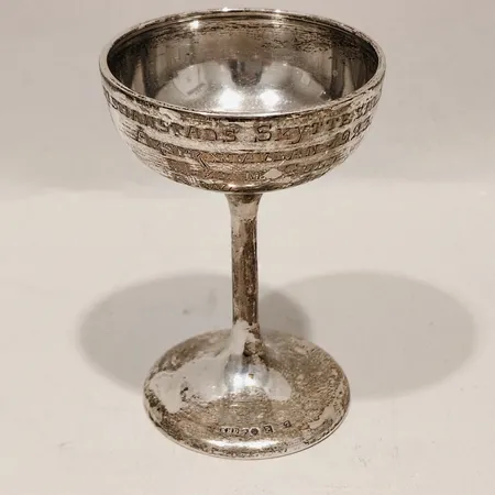 Pokal höjd 6,5cm Davidssons Metalltryckeri&Nysilve år 1924 Kristianstad personlig gravyr silver 830/1000 Vikt: 20,4 g