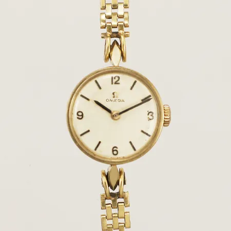 Damur Omega 14K Ø19,0mm manuell länk 18K längd 17cm inklusive uret Nordguld T Ahlberg & Co Ab ÅR 1967 Stockholm inga tillbehör, bruttovikt 18,4g