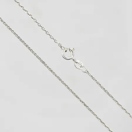 Kedja Ankar längd 39½cm, bredd 1mm, silver 925/1000. Vikt: 2,3 g