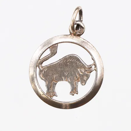 Hänge stjärntecken Oxen, 20mm, 925/1000 silver Vikt: 0,9 g