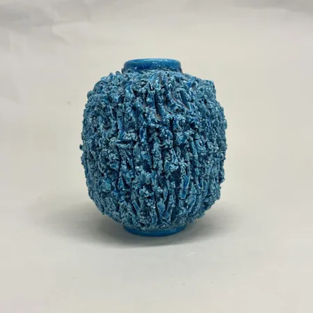 Vas Rörstrand, design Gunnar Nylund, Chamotte, höjd 12cm, Ø10,5cm, åldersrelaterat slitage, mindre nagg