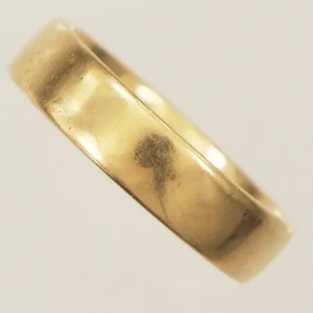 Ring stl:18¾ gravyr 18K Vikt: 6,1 g