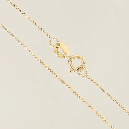 Kedja Venezia längd 48,5cm bredd 0,4mm ojämnheter 18K Vikt: 1 g