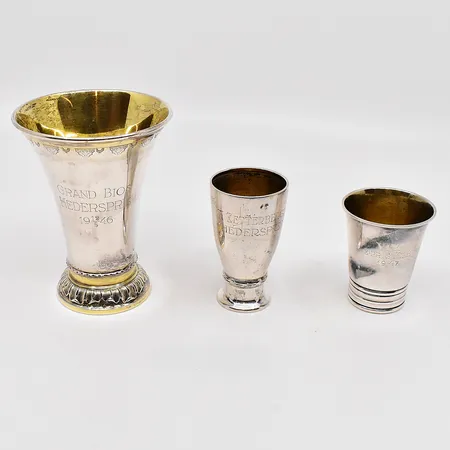 3 Pokaler höjd mellan 5-9cm graverade silver 830/1000 Vikt: 103,8 g