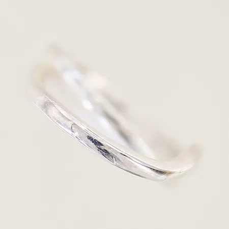 Ring stl 18½ bredd 2-4mm silver 925/1000 Vikt: 7,8 g