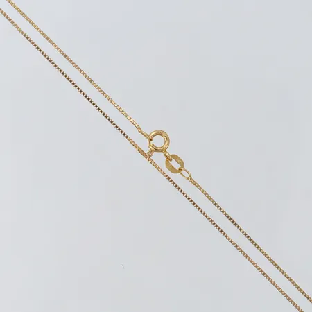 Kedja Venezia längd 40cm bredd 0,7mm 18K. Vikt: 2 g
