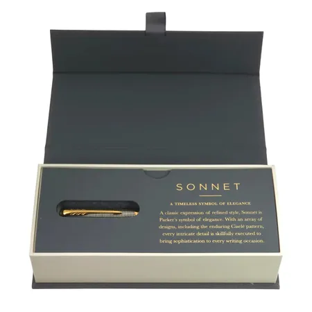 Penna Parker Sonnet Ciselé, sterlingsilver 925/1000 med guldpläterade detaljer, France, kulspets, vridmekanism, mycket fint skick, original etui