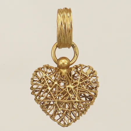 Hänge hjärta längd 27mm bredd 15,2mm 18K Vikt: 1,9 g