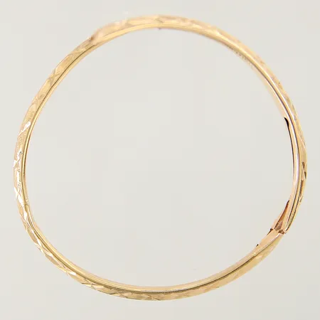 Armring defekt ostämplad 18K Vikt: 3,4 g