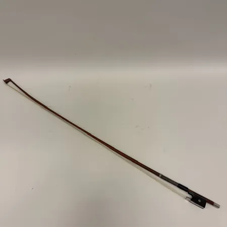 Violinstråke Sven Erik Berg, signerad/stämplad SE.Berg, 74,5cm, vikt: 59,2g