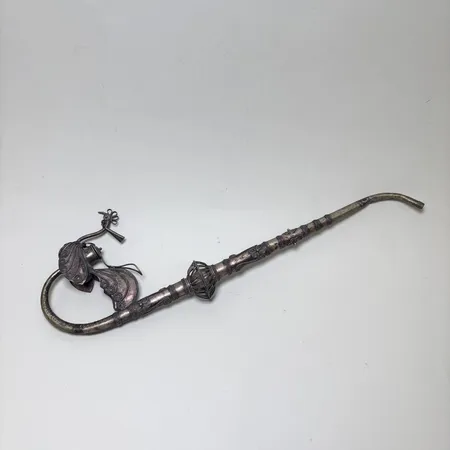 Pipa i metall 34cm 