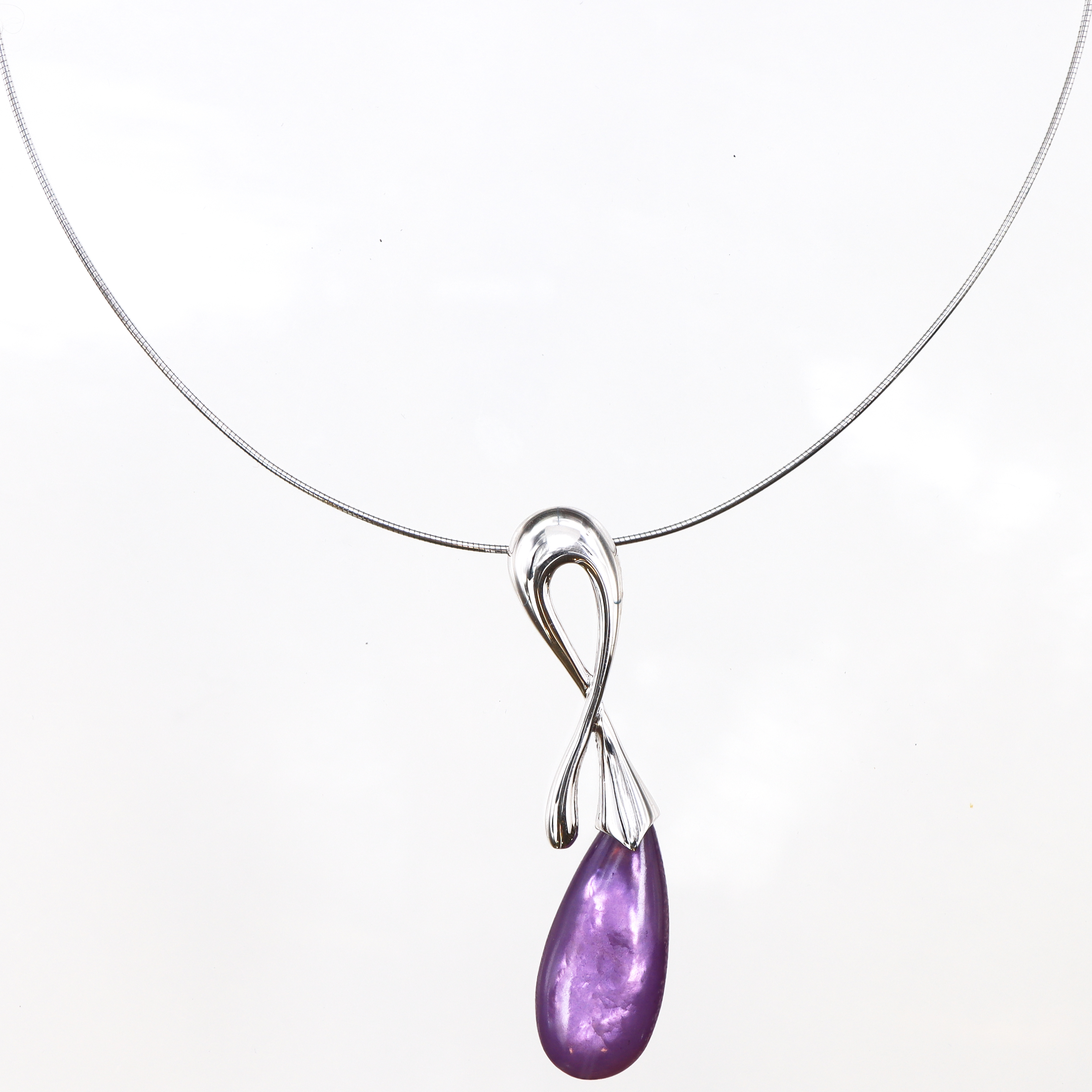 Collier 47cm, bredd: 1,1mm, tillhörande etui, 925/1000 silver Vikt: 14,8 g