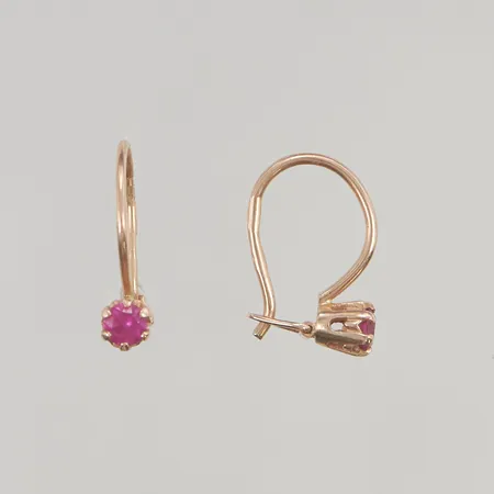 Örhängen med röd sten, 15mm 14K 1,4g.