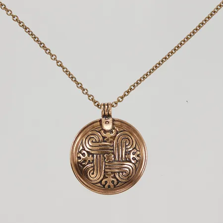 Collier S:t Johannes Vapen Kalevala Koru, Ankarlänk, längd 11cm, bredd 2mm, Ø28,4mm, brons.