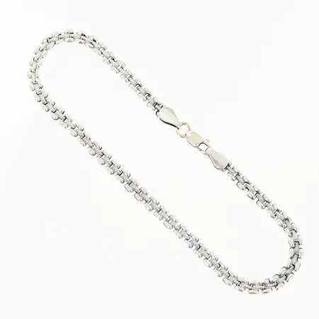 Armband längd 20,5cm bredd 3,5mm vitguld 14K Vikt: 2,6 g