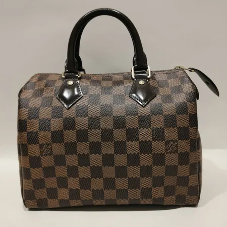 Väska Louis Vuitton Speedy 25 Damier Ebene Canvas Made in France 2016 datumkod:CT2156 mått: ca 25 x19x 15cm monogram-märkt guldfärgade beslag lås samt nycklar bruksslitage fläckig insida viss doft dustbag Kvitto 2016 Stockholm inga tillbehör.