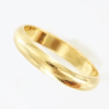 Ring slät stl:16½ bredd 3mm, gravyr, 18K Vikt: 2,6 g